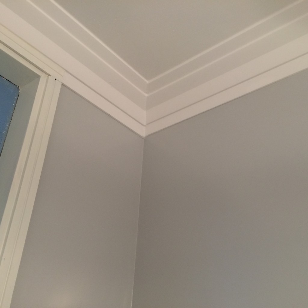 Decori soffitto gesso: colonne in gesso decorate con effetto finto ... Pittura decorativa leroy merlin